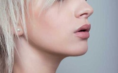 粗大的内捧猛烈进出A片